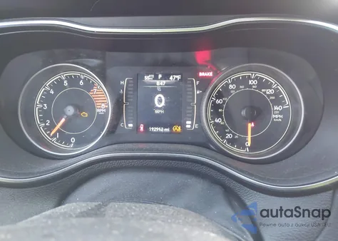 2019 Jeep Cherokee Latitude 4X4 from USA, damaged, VIN 1C4PJMCX5KD250356